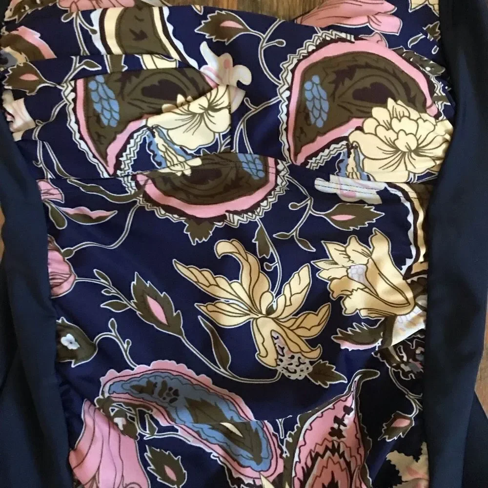Romenza Targo one piece women’s swimsuit bathing suit blue floral print Size M